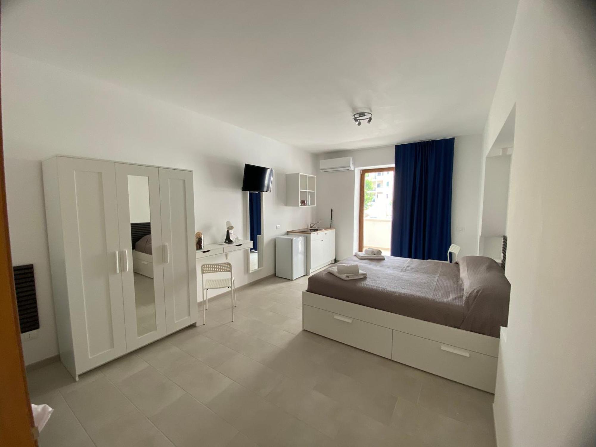 Manfredi Sea Room Vieste Exterior photo
